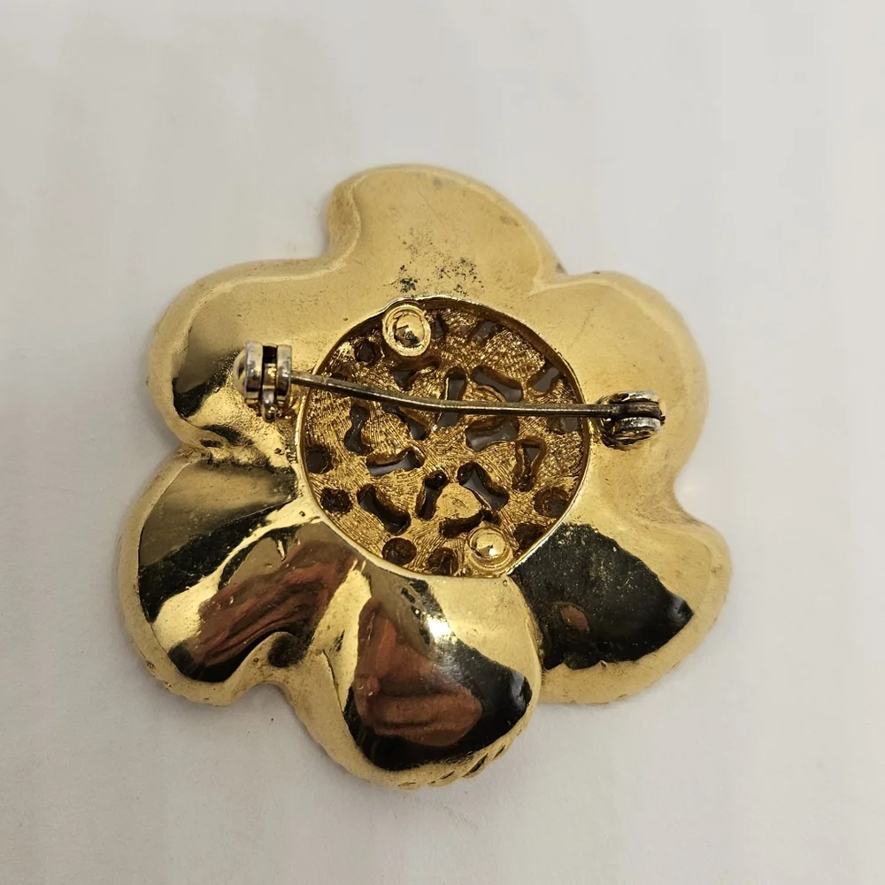 Flower Design Brooch Pin Auroro Borealis AB Crystals Rhinestones Enamel Gold